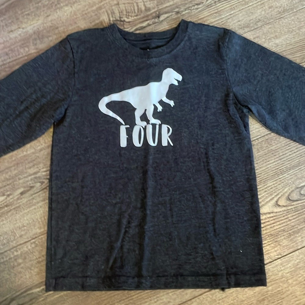 5T 4th birthday dinosaur shirt.